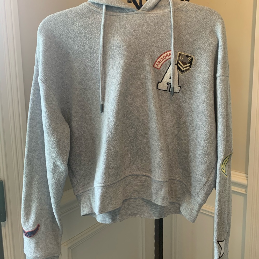 (SOLD) Topshop patches sweatshirt!!
